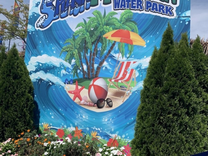 Splash Mountain Water Park