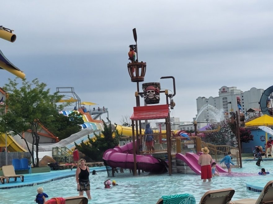 Splash Mountain Water Park