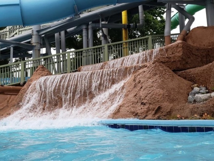 Splash Mountain Water Park