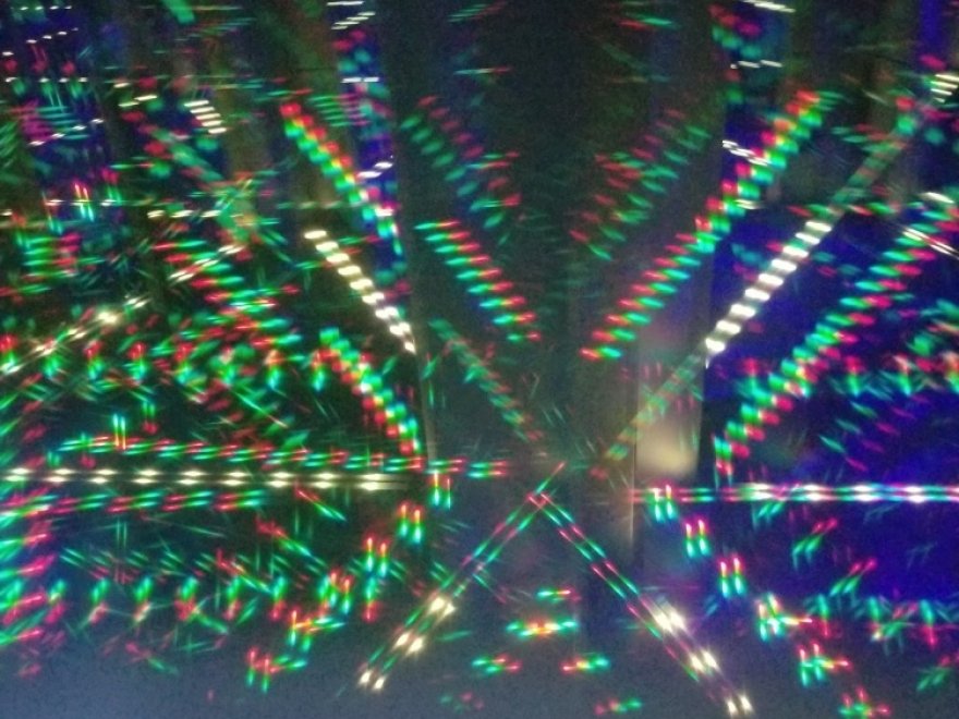 Ripley's Marvelous Mirror Maze