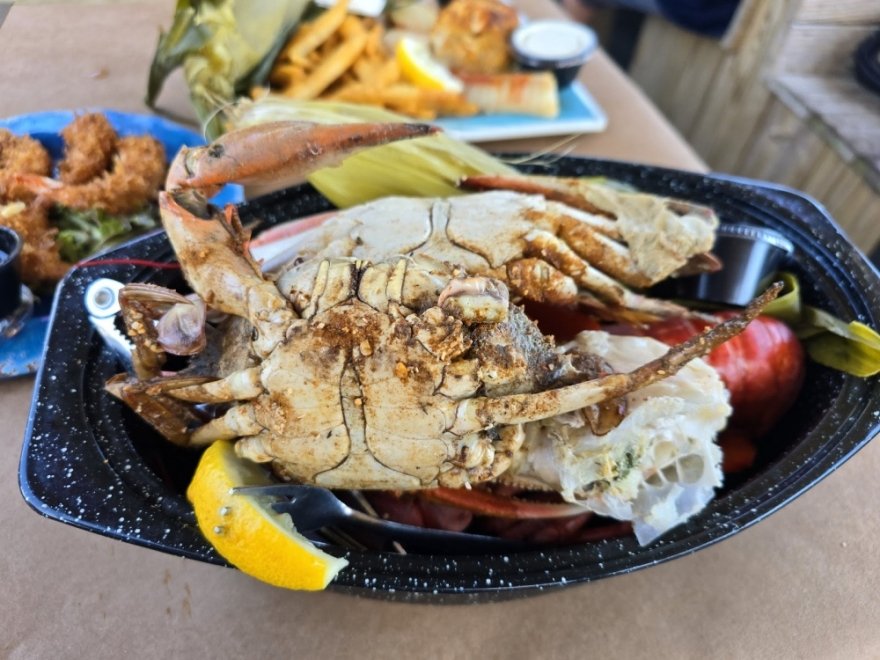 Hooper's Crab House & Sneaky Pete's