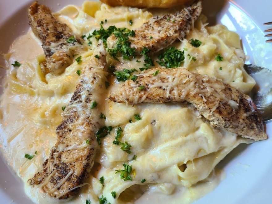Albertino's Brick Oven Eatery