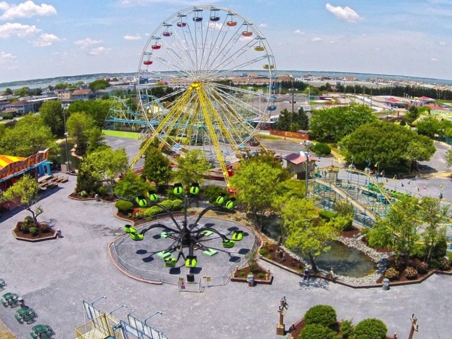 Jolly Roger Amusement Park