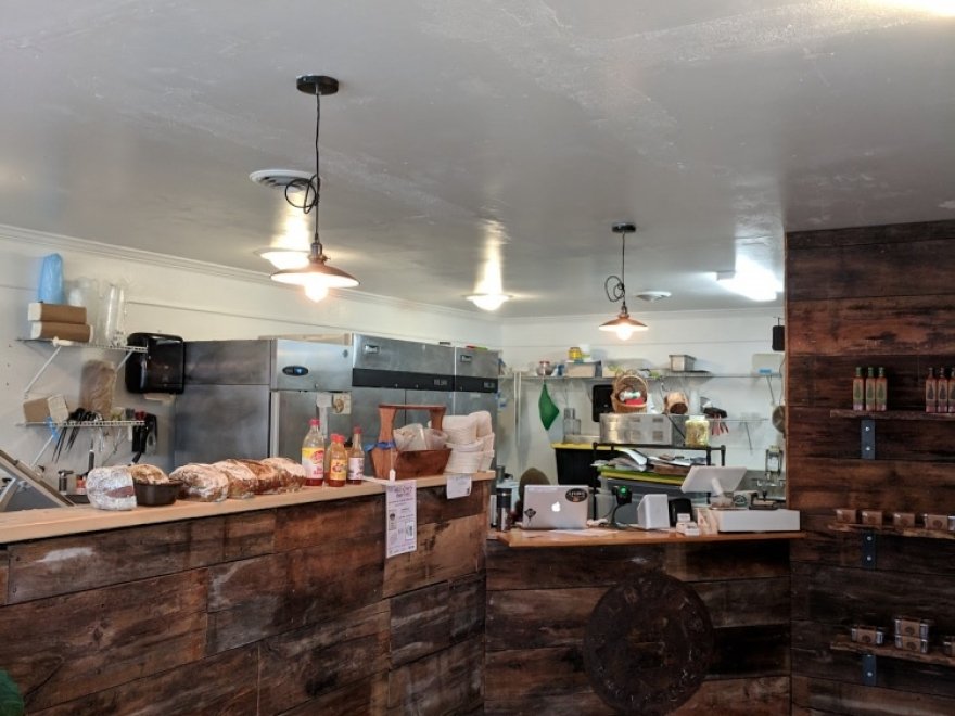 Gilbert's Provisions