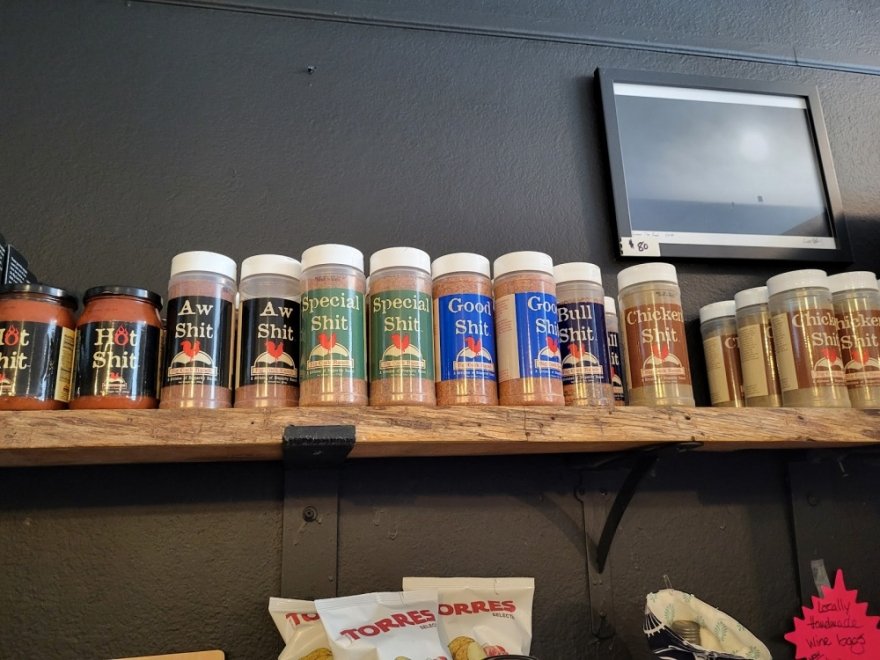 Gilbert's Provisions