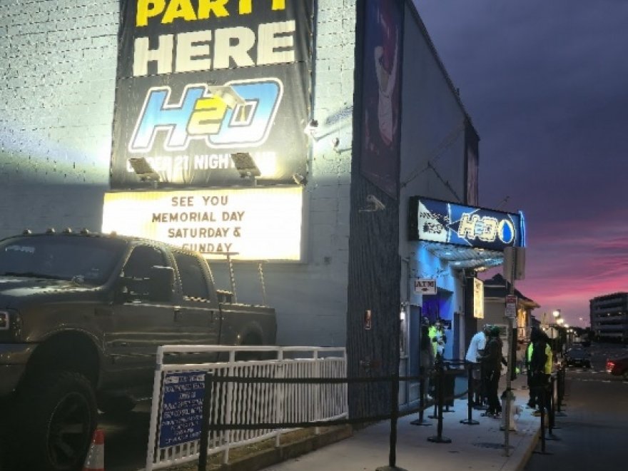 H2O Night Club