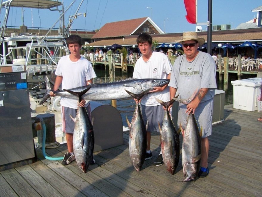 Happy Hooker Bay Fishing