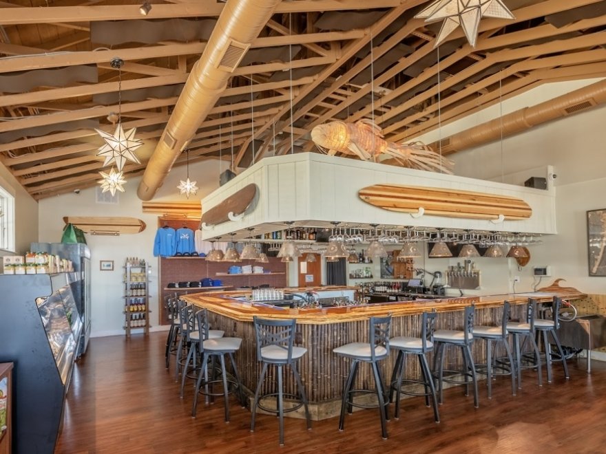 Longboard Cafe